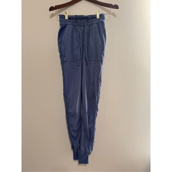 Lululemon Women’s Dance Studio Jogger Size 0 Blue - Picture 1 of 9